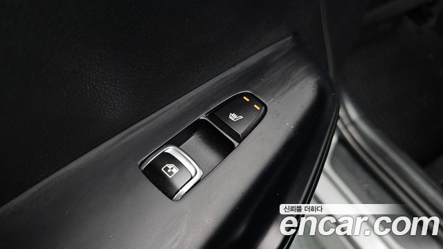 Kia K5 2020 — photo 25
