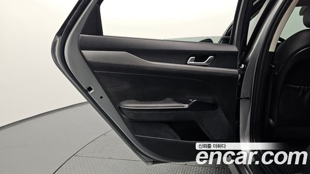 Kia K5 2020 — photo 15