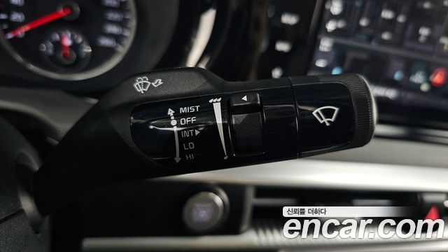 Kia K5 2020 — photo 32