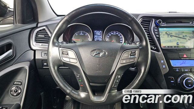 Hyundai Santafe 2015 — photo 14