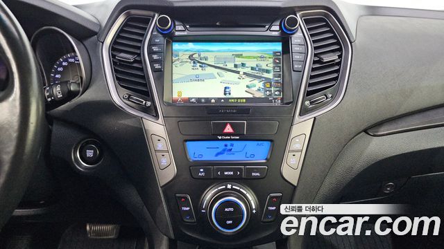 Hyundai Santafe 2015 — photo 15