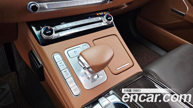 Genesis G90 2019 — photo 9