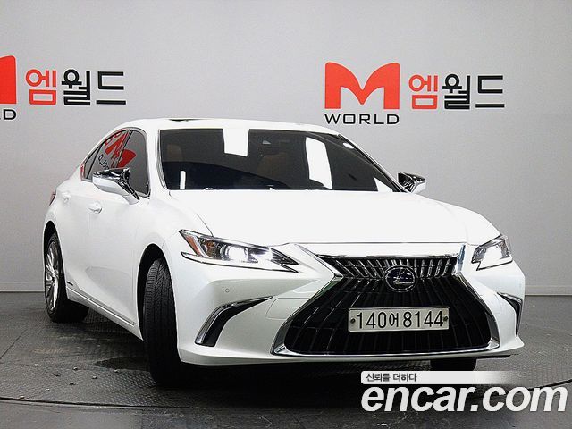 Lexus ES 2022 — photo 3