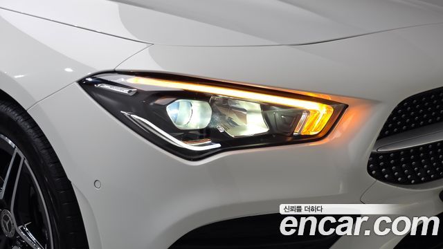 Mercedes-Benz CLA-Class 2023 — photo 8