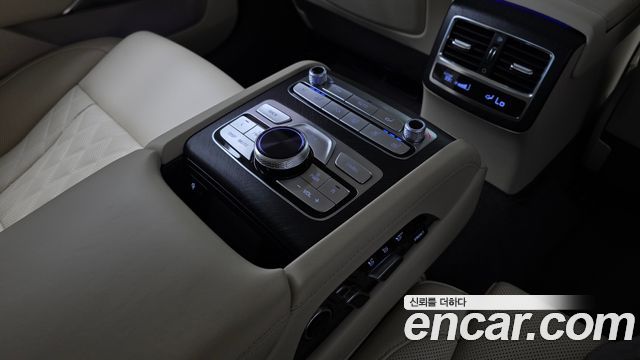 Kia K9 2025 — photo 19