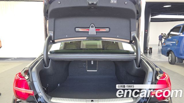 Kia K9 2025 — photo 20