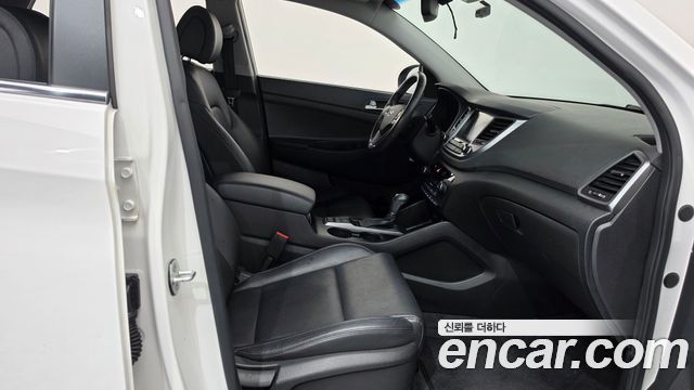 Hyundai Tucson 2017 — photo 16