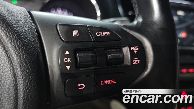 Kia Canival 2017 — photo 17