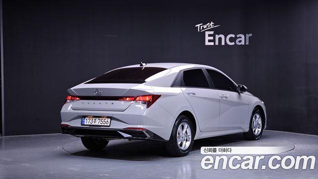 Hyundai AVANTE 2021 — photo 2