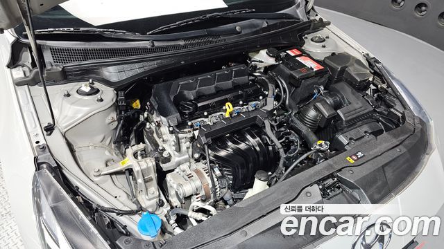 Hyundai AVANTE 2021 — photo 6