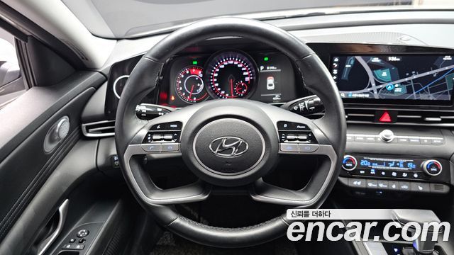 Hyundai AVANTE 2021 — photo 18