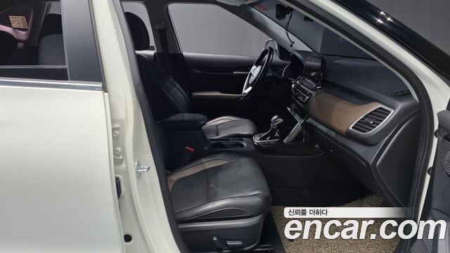 Kia Seltos 2020 — photo 11