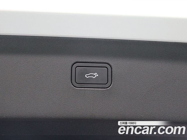Volvo EX30 2025 — photo 8