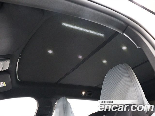 Volvo EX30 2025 — photo 13