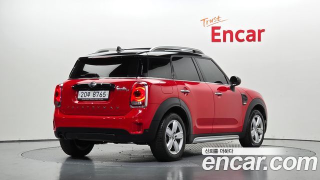 Mini Countryman 2018 — photo 2