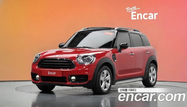 Mini Countryman 2018 — photo 1