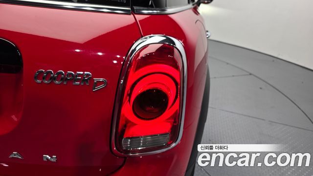 Mini Countryman 2018 — photo 9