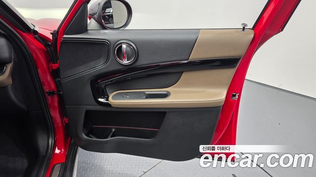 Mini Countryman 2018 — photo 15