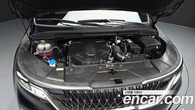 Kia Canival 2022 — photo 6