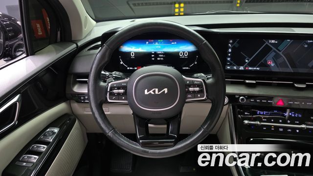Kia Canival 2022 — photo 19