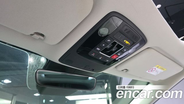 Kia Canival 2022 — photo 25