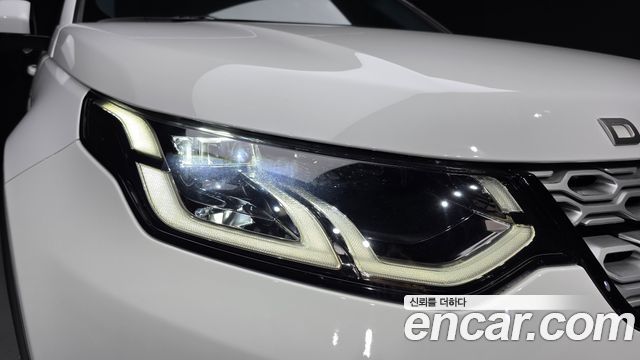 Land Rover Discovery Sport 2020 — photo 8