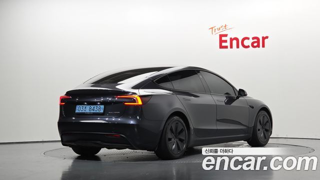 Tesla Model 3 2024 — photo 2