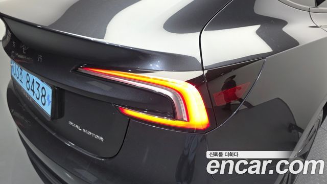 Tesla Model 3 2024 — photo 9