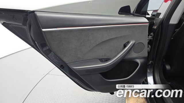 Tesla Model 3 2024 — photo 15