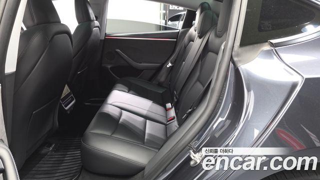 Tesla Model 3 2024 — photo 16