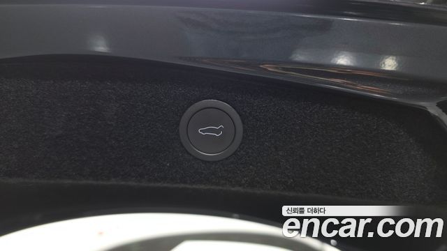 Tesla Model 3 2024 — photo 32