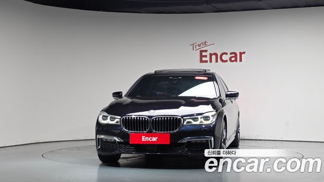 BMW 7-Series 2018 — photo 3
