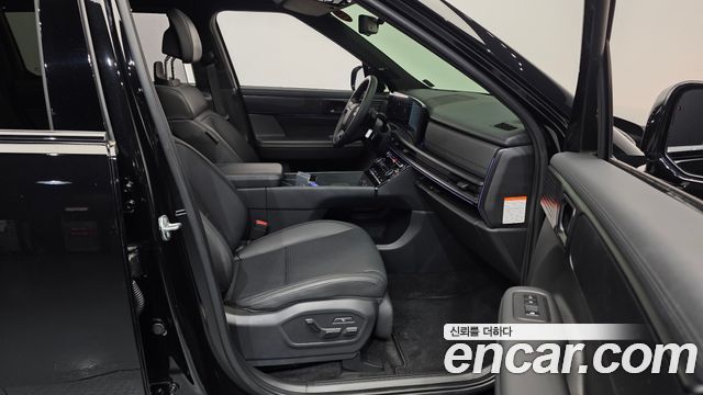 Hyundai Santafe 2024 — photo 17