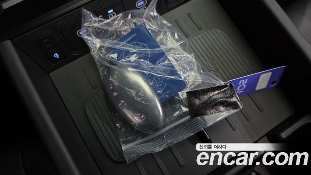 Hyundai Santafe 2024 — photo 33