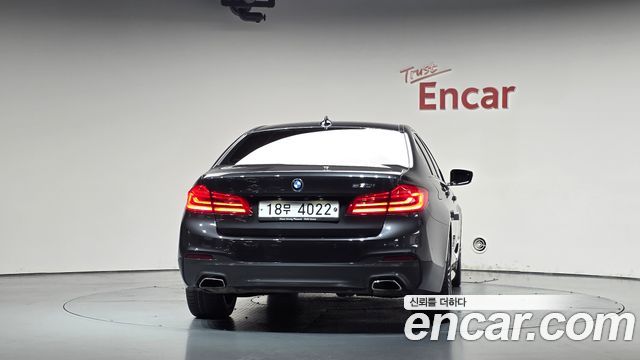 BMW 5-Series 2019 — photo 4