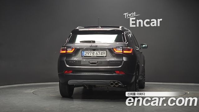 Jeep Compass 2022 — photo 4