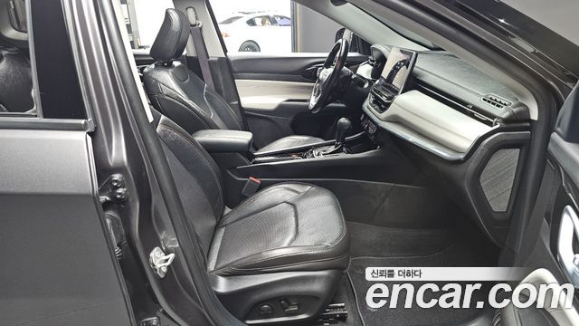Jeep Compass 2022 — photo 13