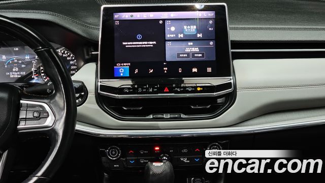 Jeep Compass 2022 — photo 19