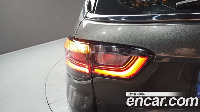 Jeep Compass 2022 — photo 9