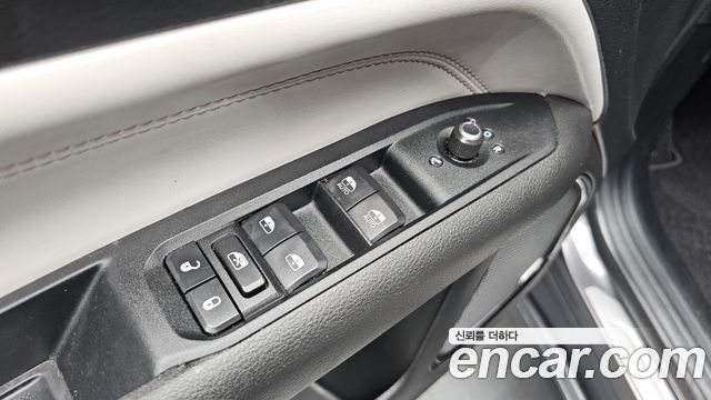 Jeep Compass 2022 — photo 30