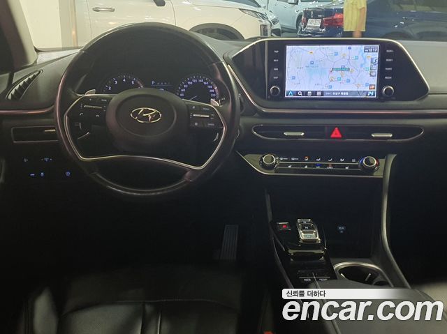 Hyundai Sonata 2020 — photo 9