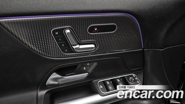 Mercedes-Benz EQA 2023 — photo 25
