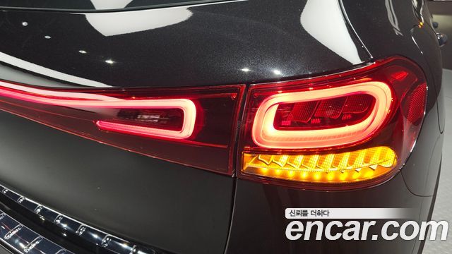 Mercedes-Benz EQA 2023 — photo 9