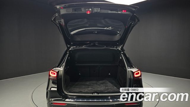 Mercedes-Benz EQA 2023 — photo 29