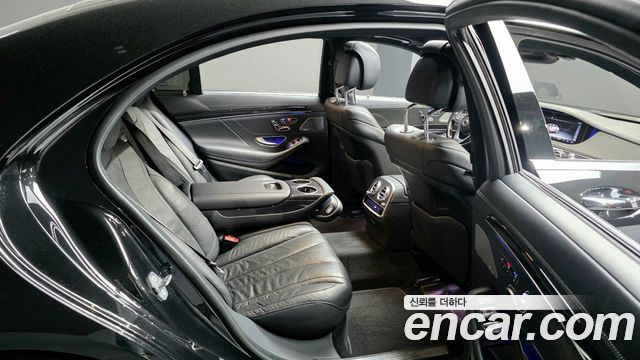 Mercedes-Benz S-Class 2020 — photo 17