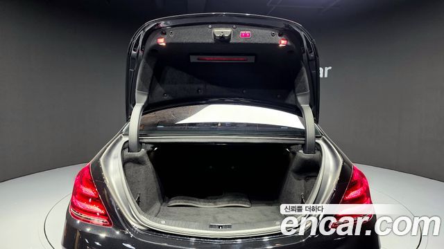 Mercedes-Benz S-Class 2020 — photo 25