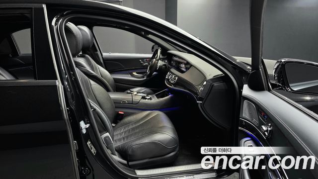 Mercedes-Benz S-Class 2020 — photo 16