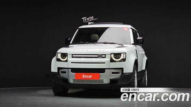 Land Rover Defender 2020 — photo 3