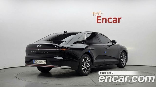 Hyundai Grandeur 2023 — photo 2