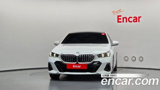BMW i5 2024 — photo 3
